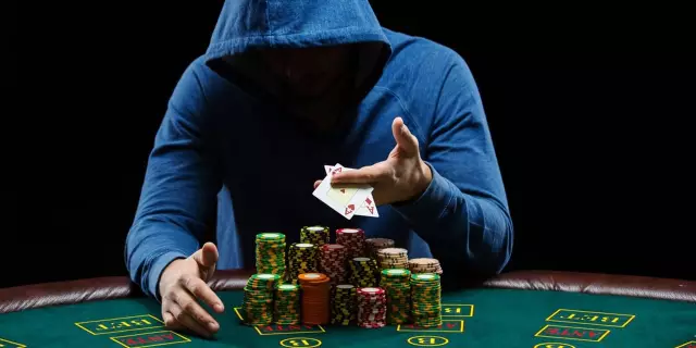 华尔街精英与德州扑克_德州扑克成败比_德州扑克与投资理财