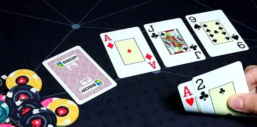 德州扑克 3-bet_德州扑克3bet诈唬牌选择_同花牌与非同花牌策略