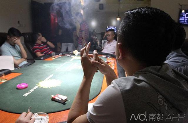 深圳首例打掉德州扑克赌场案件_德州扑克各牌型的胜率_德州扑克比赛形式的赌场