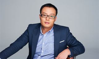 德州扑克玩法与风险投资的相似之处_德州扑克下注策略与投资的关联_好玩的德州扑克