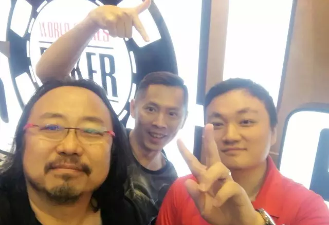 德州扑克排名_德州专用扑克牌_传奇德州牌扑克牌
