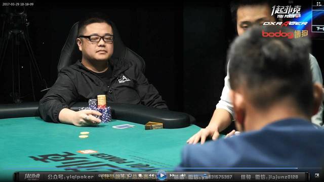 德州扑克比赛过程分析_选手策略与转折点_德州扑克 抢盲什么意思
