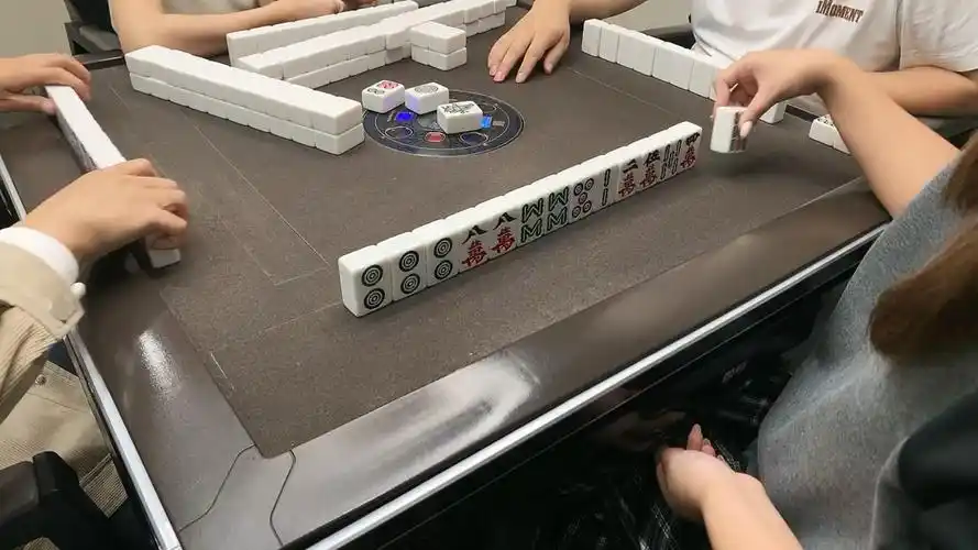 德州扑克概率计算_牌型组合概率_德州扑克手牌AA概率