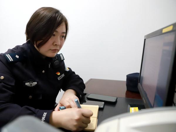家德州扑克_网上现金德州扑克_德州扑克扑克王