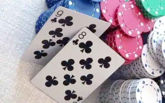 同花连张德州扑克策略_德州扑克边缘牌_位置优势3bet同花连张