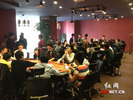 哪个平台玩德州扑克_星城长沙德州扑克大赛_长沙winbow德州扑克俱乐部