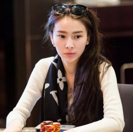 华人 德州扑克_美女职业扑克选手_中国美女扑克选手