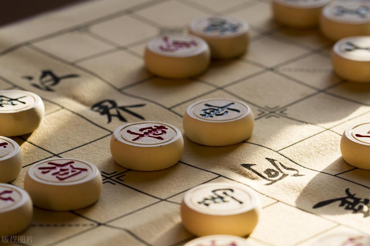 棋牌室 德州扑克_棋牌游戏市场发展现状分析_棋牌行业概况