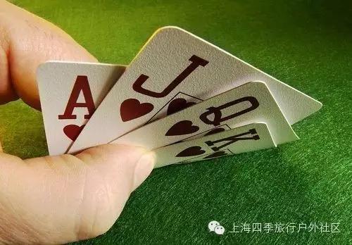德州扑克基本玩法_世界德州扑克比赛_德州扑克简介