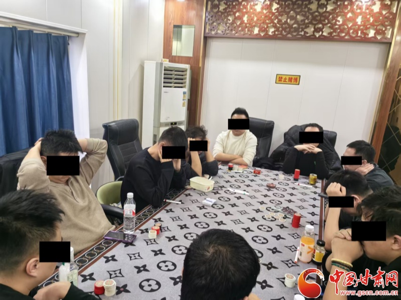 德州扑克比牌规则_扑克牌德州游戏_德州扑克牌手机下载