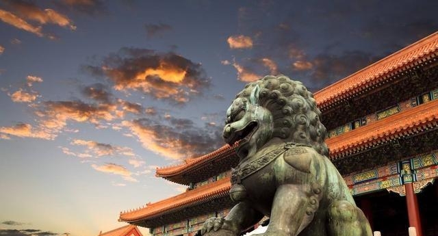 吃头孢配白酒进ICU _25岁本科毕业体面工作 德州扑克失控 全过程 _德州扑克真人