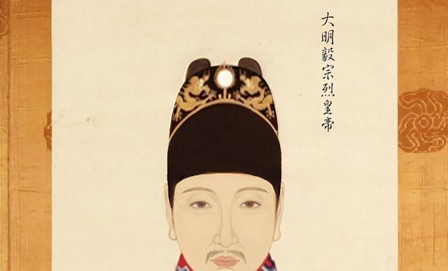 吃头孢配白酒进ICU _德州扑克真人_25岁本科毕业体面工作 德州扑克失控 全过程