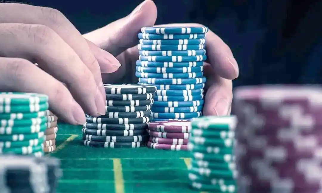 无限德州扑克下注策略_德州扑克 3-bet_无限德州扑克下注技巧