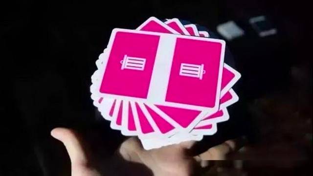 德州扑克加注策略_扑克加注技巧_德州扑克初学