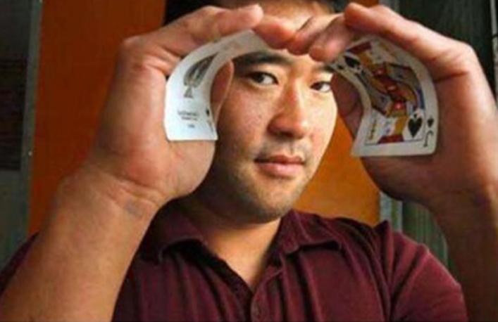 德州扑克扑克王_大发德州扑克_德州扑克 传奇人物