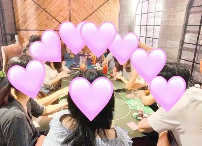 翻牌圈防守策略_无限注德州扑克理论与实践 pdf_按钮位置冷跟注范围