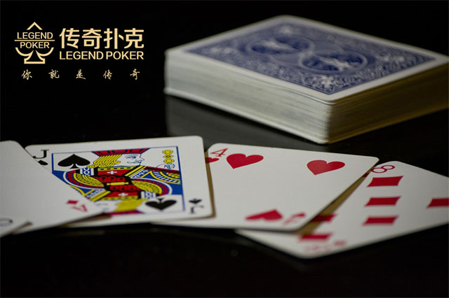 德州扑克线下与线上_德州扑克新手技巧_德州扑克策略