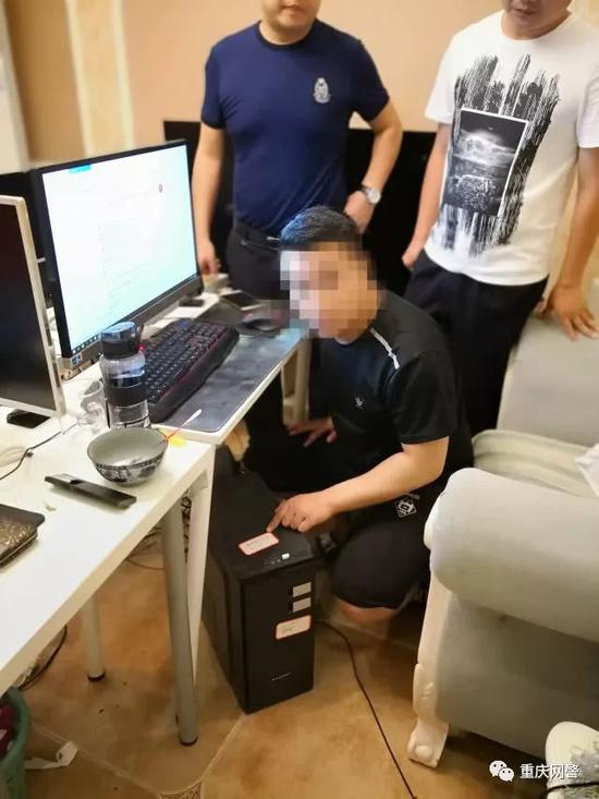 网络德州扑克赌博案_网上玩德州扑克的软件_重庆网络赌博案件