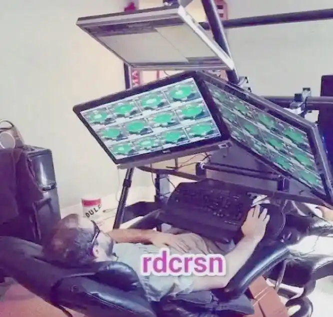 德州扑克如何职业_中年失业现状_职业德扑谋生