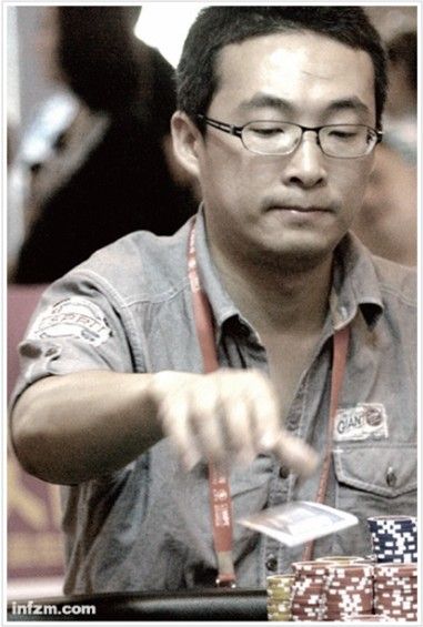 汪峰参加CPT比赛_德州扑克CPT比赛_德州扑克2014wsop冠军