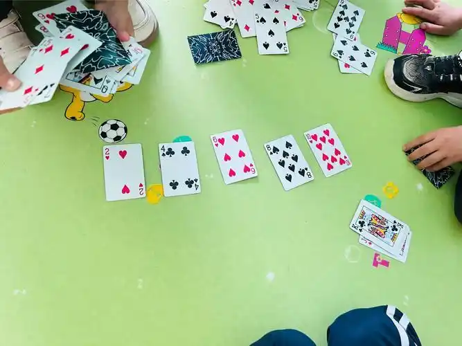 玩好德州扑克的技术性_德州扑克黄金法则_新手扑克技巧指南
