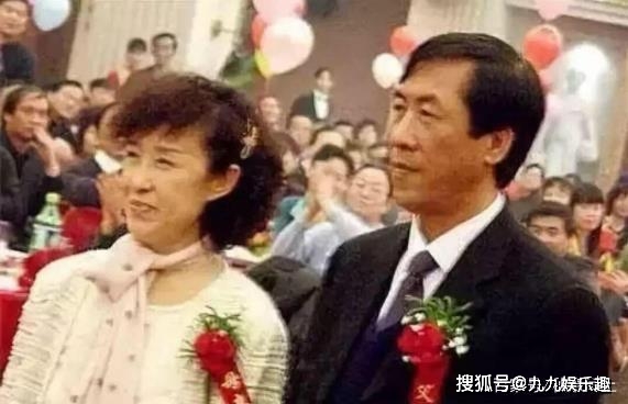德州扑克比赛有哪些_汪峰 德州扑克 章子怡