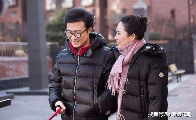 德州扑克比赛有哪些_汪峰 德州扑克 章子怡