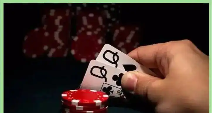 盈利真相_德州扑克稳定盈利打法_策略与纪律
