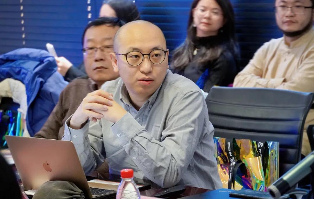文创业该如何长久发展_电竞行业发展现状及未来趋势_德州扑克与电竞