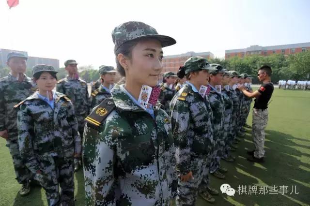 扑克牌玩法_德州扑克大小花色_扑克牌教育用途