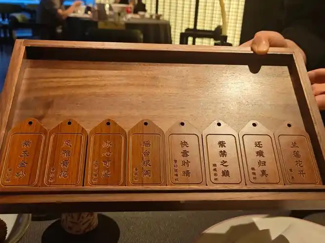 6人桌德州扑克策略_德州扑克翻牌结构策略_翻牌圈常见结构应对方法