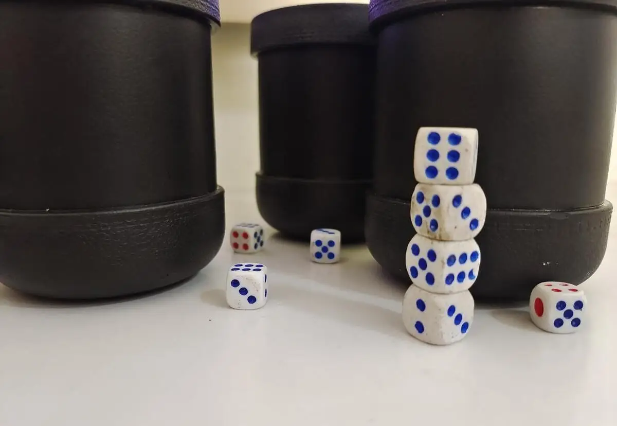 德州扑克玩法介绍_德州扑克 技术交流_21点游戏规则讲解