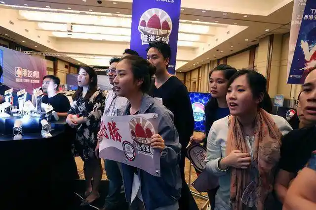 德州扑克比赛奖金_tpt德州扑克第一名多少钱_德州扑克技巧