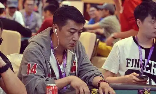 棋牌文化魅力_玩德州扑克的明星_明星扑克高手