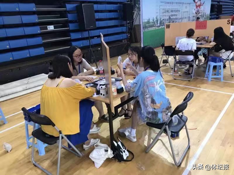 桥牌与德州扑克_浙江大学桥牌队历史_浙江大学桥牌课