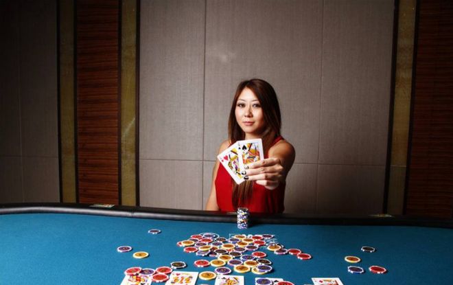 女性扑克选手_女子力扑克玩家_德州扑克鲨鱼型选手