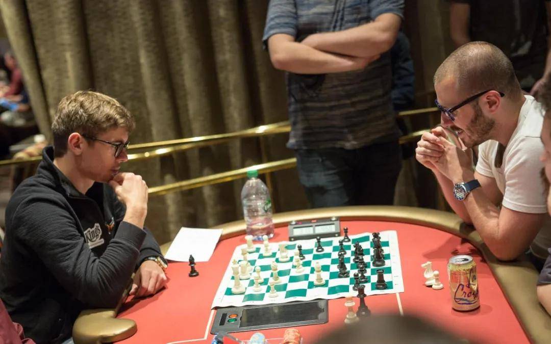 国际象棋转扑克选手_哈灵顿德州扑克_国际象棋扑克名人堂
