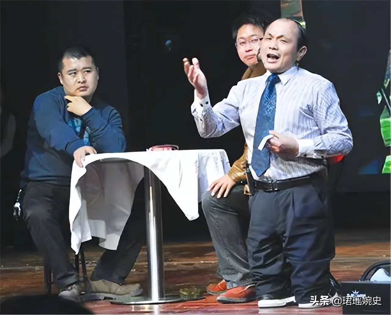 赌博导致家破人亡的原因_赌博的危害_德州扑克输惨了