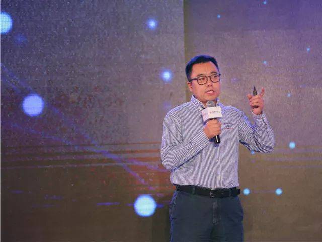 中产阶级社交娱乐新潮流_德州扑克电视剧_德州扑克中产阶级娱乐平台