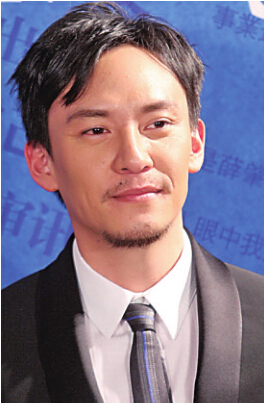 汪峰参加2015中国扑克锦标赛_德州扑克华人冠军_汪峰德州扑克技术