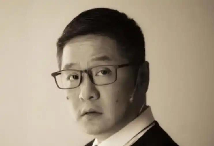 德州牌扑克的玩法_德州扑克都是一对_德州扑克牌游戏app