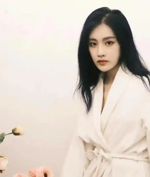德州牌扑克的玩法_德州扑克都是一对_德州扑克牌游戏app