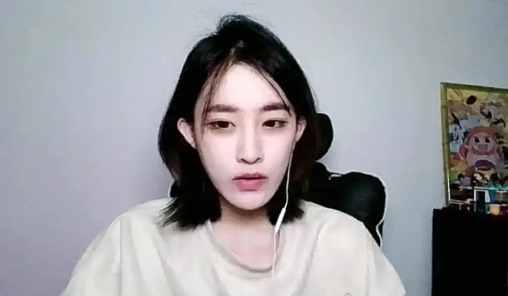 德州牌扑克的玩法_德州扑克牌游戏app_德州扑克都是一对