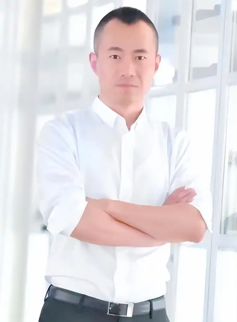 德州牌扑克的玩法_德州扑克都是一对_德州扑克牌游戏app