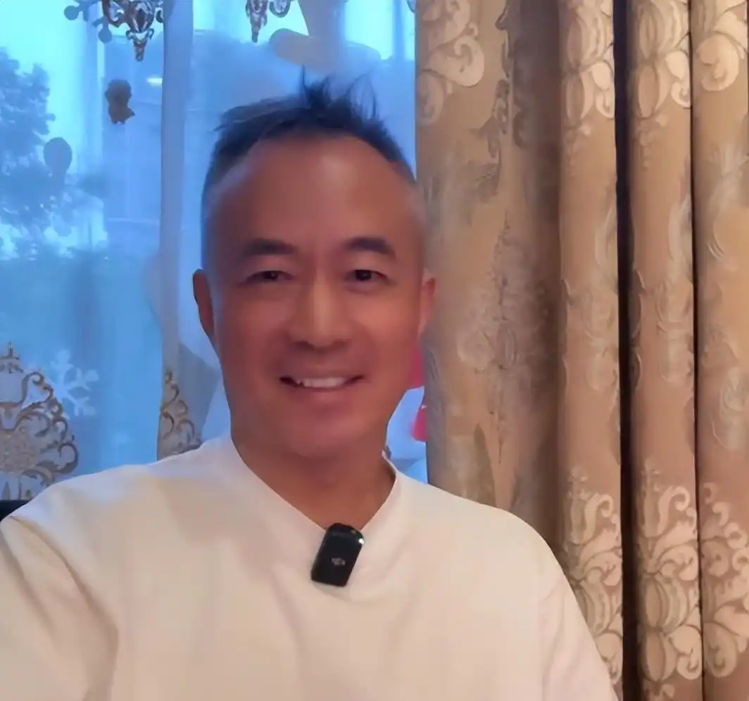 德州扑克都是一对_德州牌扑克的玩法_德州扑克牌游戏app
