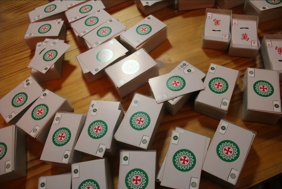 德州扑克发明者_纸牌麻将发明者王凯_纸麻开门专利故事