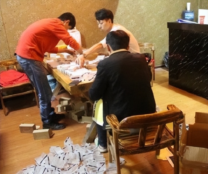 纸麻开门专利故事_纸牌麻将发明者王凯_德州扑克发明者