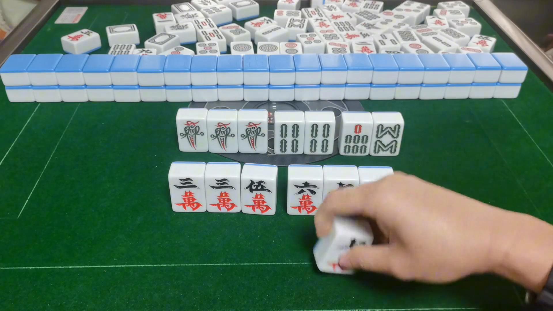 如何快速胡牌_德州扑克手牌概率_麻将打法技巧