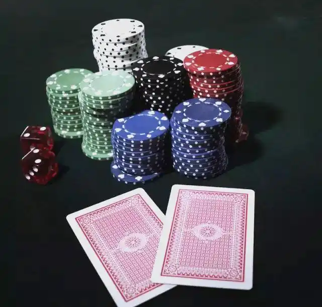 德州扑克 a2_德州扑克起手牌组合_去牌效应分析