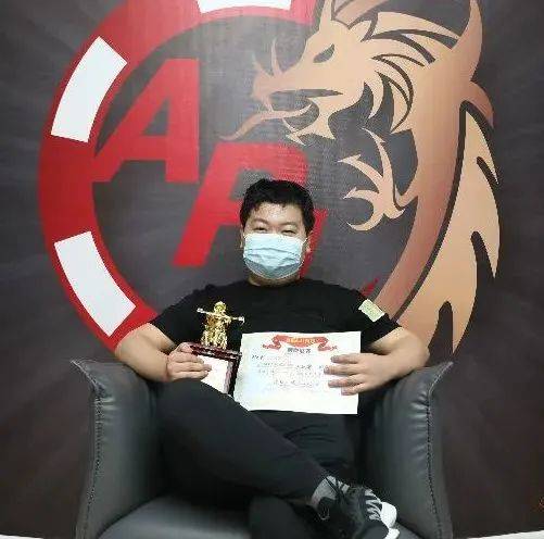 郝春阳 国际扑克 职业牌手_德州扑克 精华